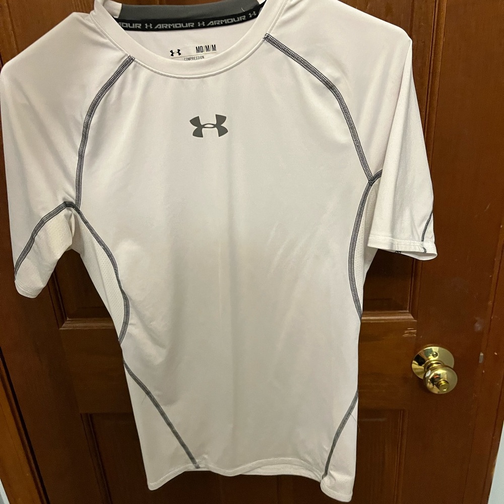 Under armor athletic t shirt